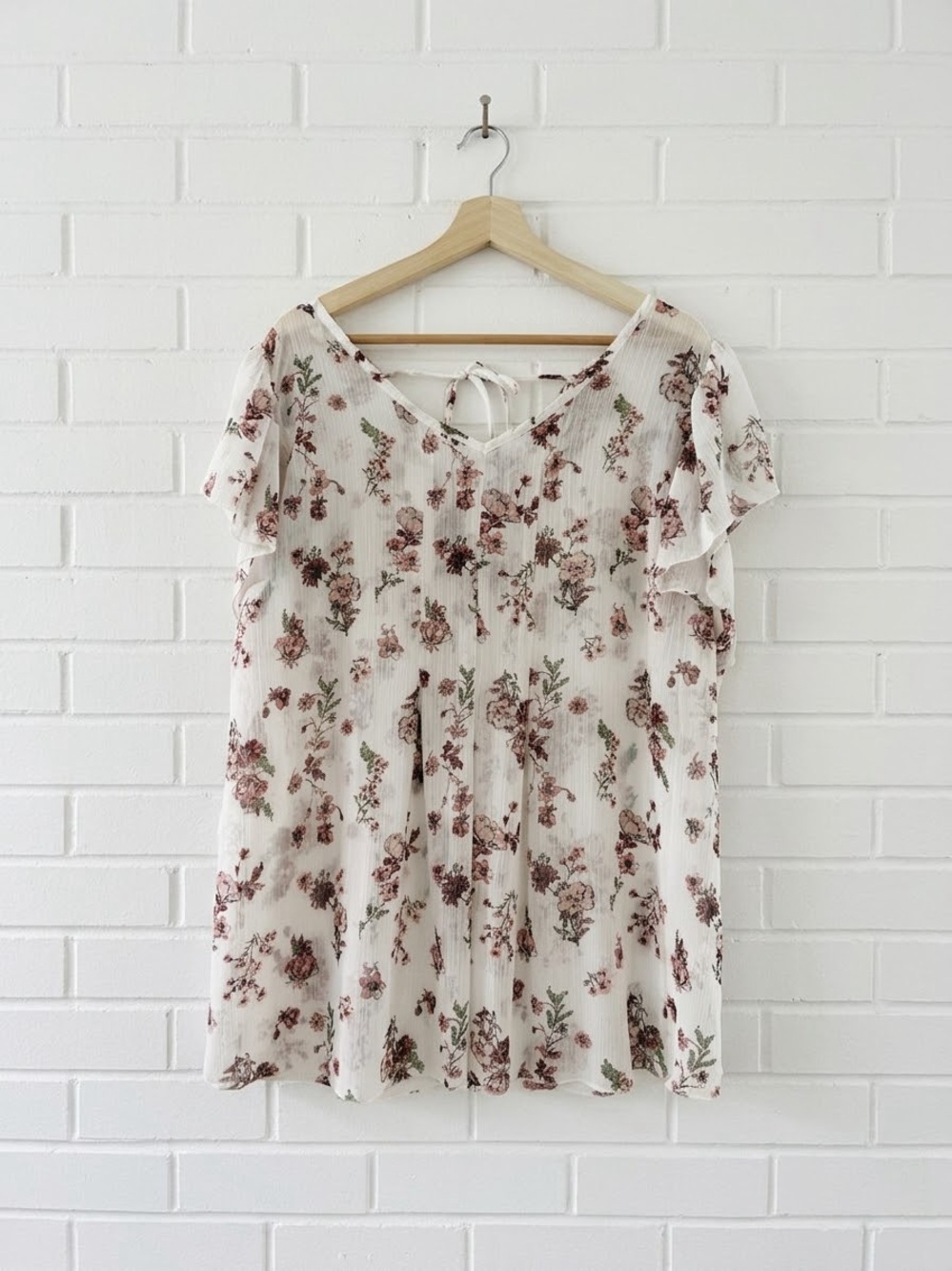 In Every Story 1X Floral Flutter Sleeve Back Tie Cutout Blouse